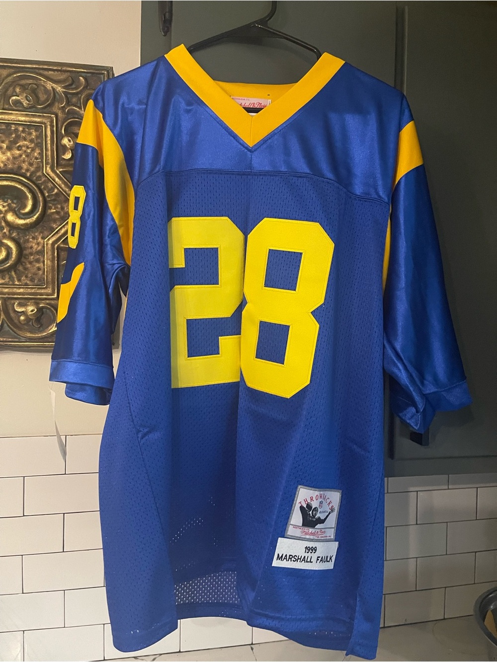 Men’s Vintage Marshall Faulk Jersey Size 46.